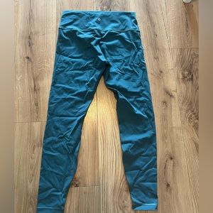 Never worn Lulu leggings size 12